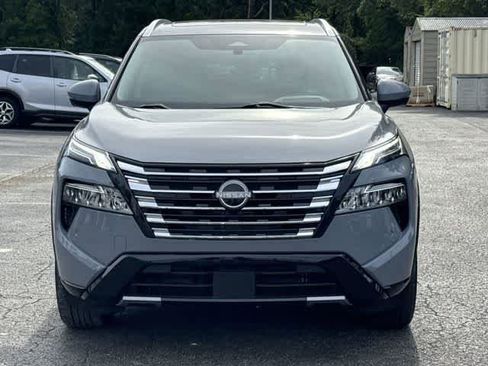 Used 2024 Nissan Rogue Platinum w/ Platinum Premium Package FWD image 9