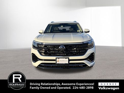 New 2026 Volkswagen Atlas SEL Premium R-Line AWD/4WD image 3
