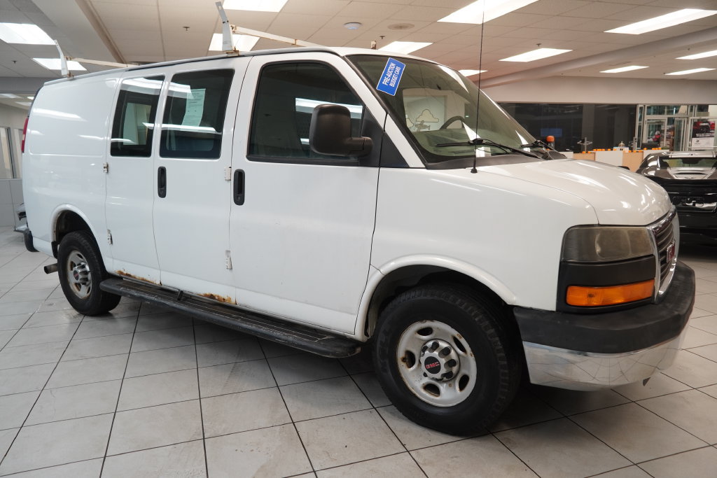 Used 2014 GMC Savana 2500 RWD image 13