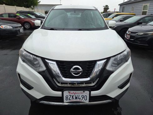 Used 2017 Nissan Rogue S FWD image 6