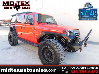 Used 2018 Jeep Wrangler Unlimited Sahara w/ Uconnect 4C Nav & Sound Group