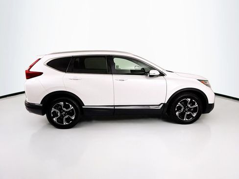 Used 2019 Honda CR-V Touring image 4
