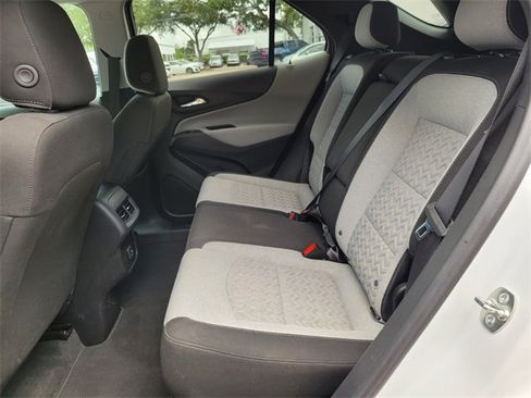 Used 2024 Chevrolet Equinox LT image 13