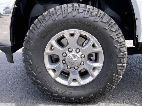 Used 2021 RAM 2500 Laramie image 8