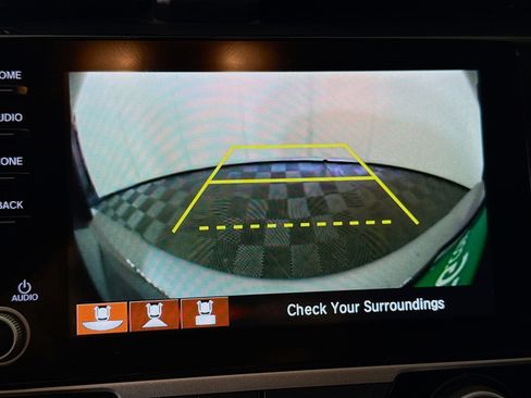 Used 2020 Honda Civic EX image 19