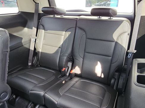 Used 2019 GMC Acadia Denali w/ Technology Package image 7