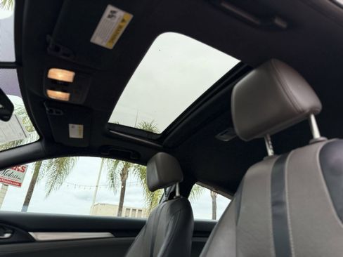 Used 2016 Honda Civic EX-L image 23