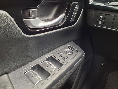 Certified 2023 Honda CR-V EX-L image 10