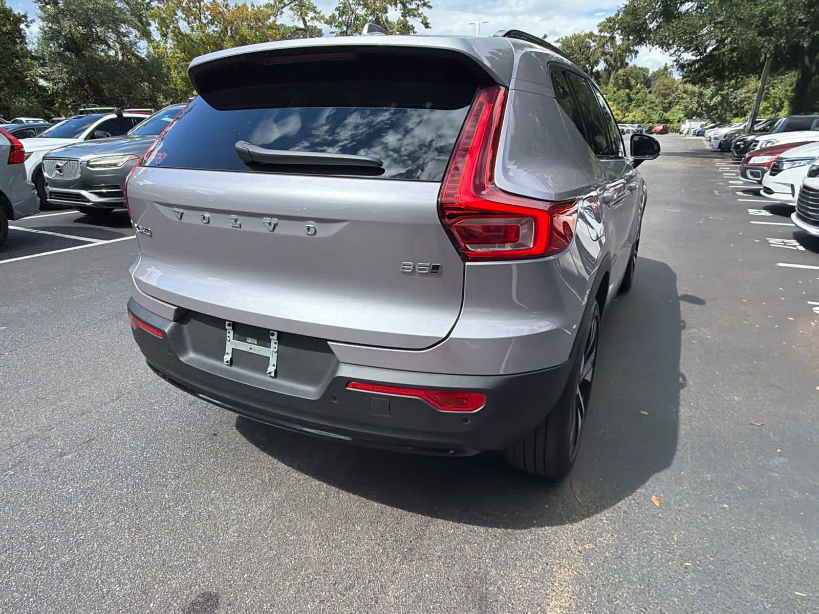 Used 2026 Volvo XC40 B5 Ultra AWD/4WD image 14