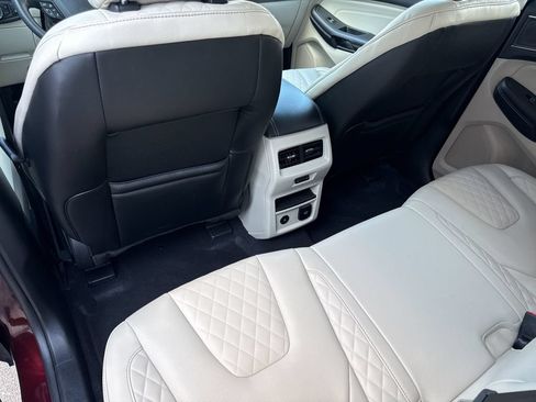 Used 2023 Ford Edge Titanium w/ Equipment Group 301A AWD/4WD image 28