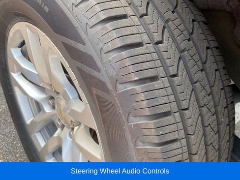 Used 2021 Chevrolet Silverado 1500 LT w/ Convenience Package II image 13