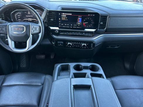 Used 2025 GMC Sierra 1500 SLT RWD image 15