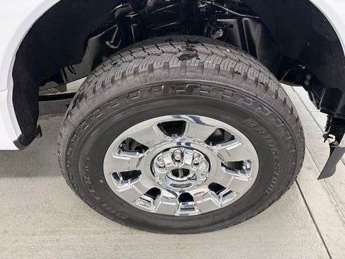 New 2026 Ford F250 Lariat w/ Chrome Package image 5