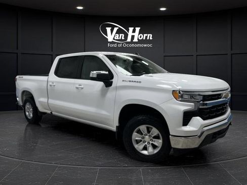 Used 2023 Chevrolet Silverado 1500 LT image 1