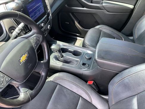Used 2021 Chevrolet Traverse Premier w/ Redline Edition FWD image 17