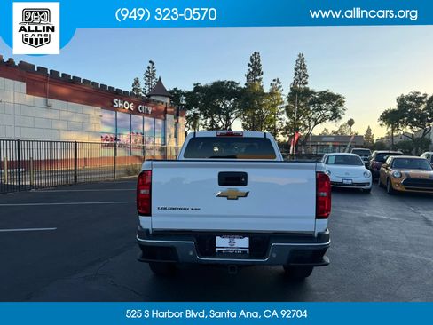 Used 2019 Chevrolet Colorado W/T w/ WT Convenience Package RWD image 5