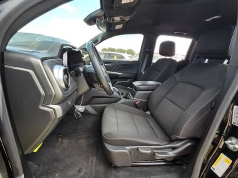 Used 2023 Chevrolet Colorado LT w/ LT Convenience Package RWD image 3