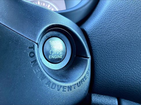 Used 2020 Jeep Renegade Sport AWD/4WD image 34