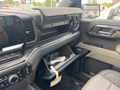 New 2026 Chevrolet Silverado 1500 ZR2 AWD/4WD image 44
