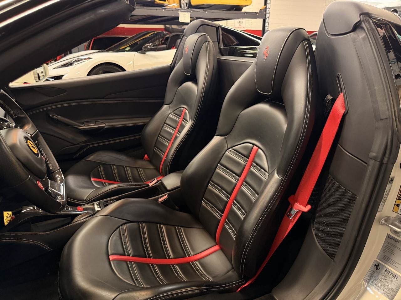 Used 2018 Ferrari 488 Spider RWD image 17