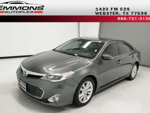 Used 2014 Toyota Avalon XLE Premium FWD image 1