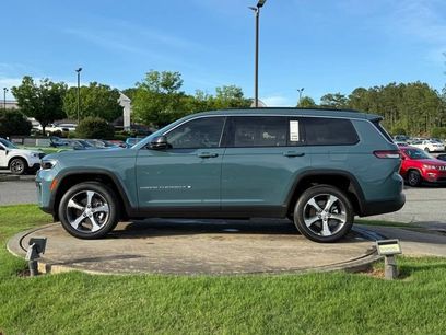 New 2026 Jeep Grand Cherokee L Limited w/ Luxury Tech Group II