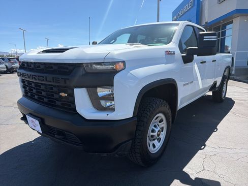 Used 2020 Chevrolet Silverado 3500 W/T w/ WT Convenience Package AWD/4WD image 4