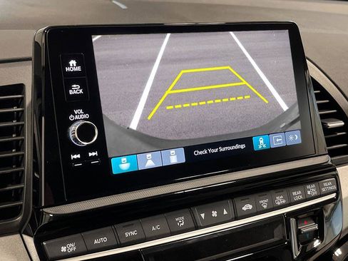 New 2026 Honda Odyssey Touring image 24