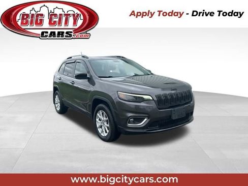 Used 2022 Jeep Cherokee Latitude Lux w/ Sun & Sound Group AWD/4WD image 1