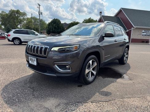 Used 2020 Jeep Cherokee Limited image 14