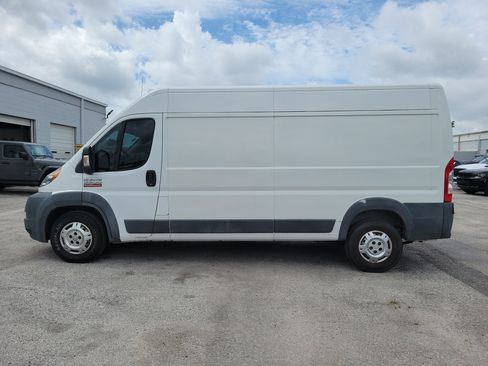 Used 2014 RAM ProMaster 2500 w/ Interior Convenience Group FWD image 4