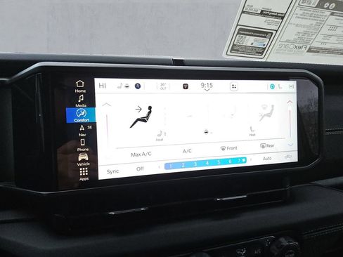 New 2026 Jeep Gladiator Sport S image 19