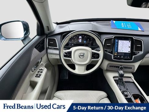 Used 2022 Volvo XC90 T6 Inscription w/ Advanced Package image 25