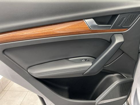 Used 2023 Audi Q5 2.0T Premium Plus w/ Premium Plus Package image 34