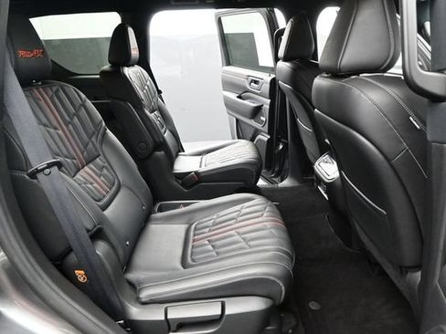 Used 2026 Nissan Armada PRO-4X w/ Captain's Chari Seat Package AWD/4WD image 15