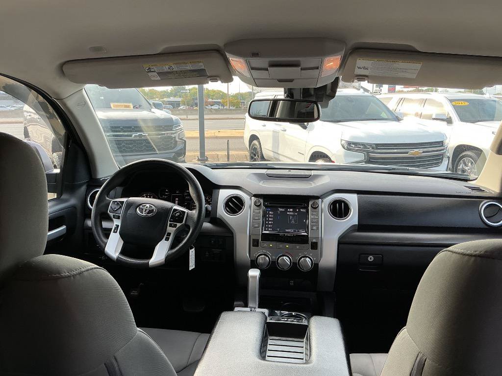 Used 2019 Toyota Tundra SR5 w/ SR5 Upgrade Package RWD image 11