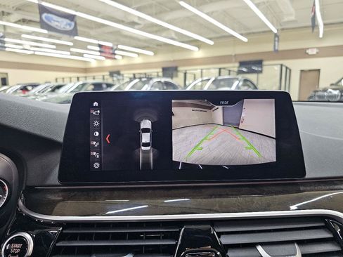 Used 2017 BMW 530i RWD image 32