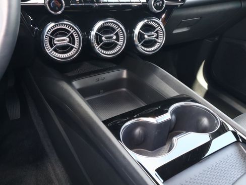 Used 2024 Chevrolet Blazer EV LT image 29