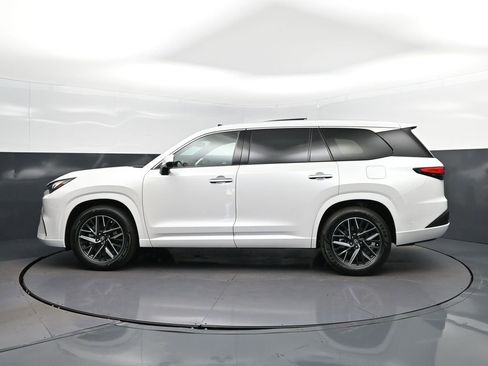 New 2026 Lexus TX 350 AWD image 4