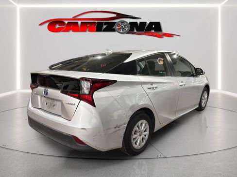 Used 2019 Toyota Prius LE w/ Preferred Accessory Package FWD image 5