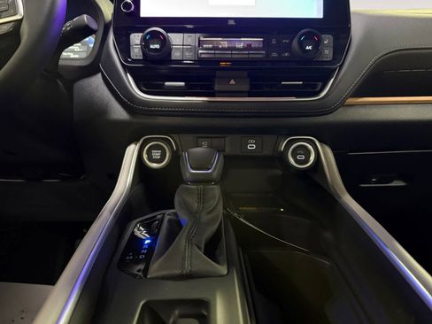 New 2026 Toyota Grand Highlander Limited image 11