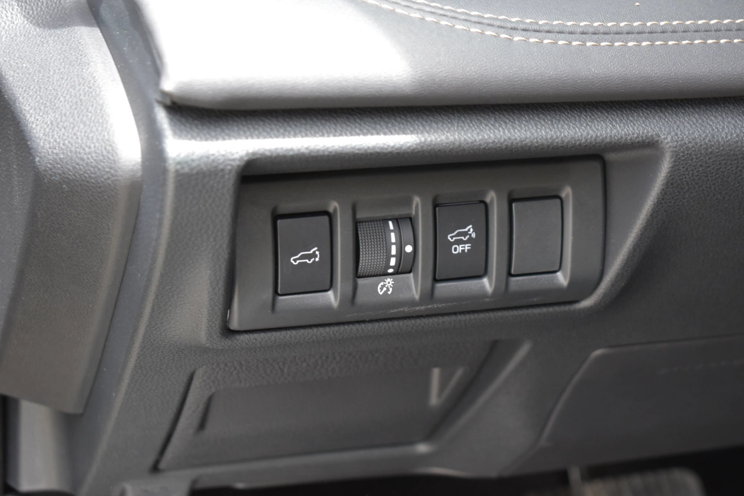 Used 2023 Subaru Outback Limited AWD/4WD image 58