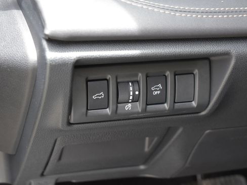 Used 2023 Subaru Outback Limited AWD/4WD image 58