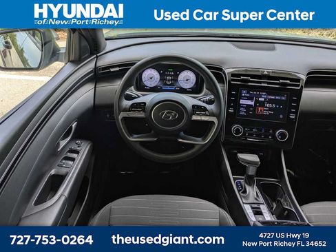 Certified 2022 Hyundai Santa Cruz SEL w/ Activity Package AWD/4WD image 17