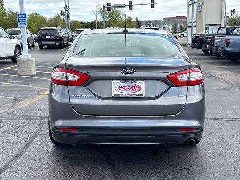 Used 2014 Ford Fusion SE FWD image 10