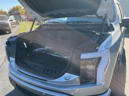 New 2025 Ford F150 Lightning Flash image 13