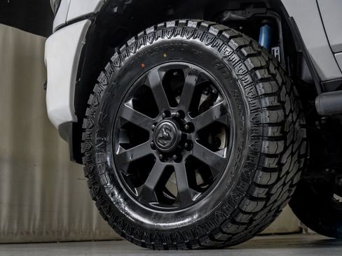 Used 2021 RAM 2500 Big Horn w/ Level 2 Equipment Group AWD/4WD image 53