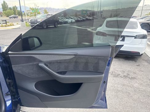 Used 2026 Tesla Model Y Long Range AWD/4WD image 22
