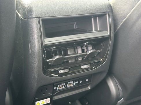 New 2025 Jeep Grand Cherokee Limited image 25