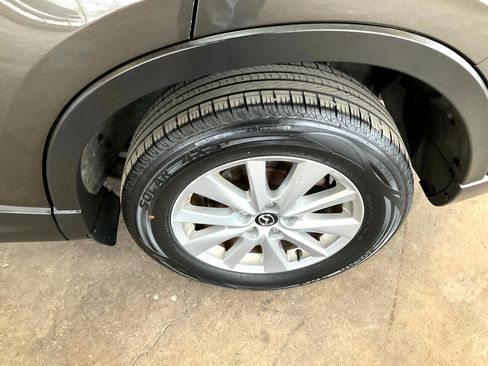 Used 2016 MAZDA CX-5 Touring w/ Bose/Moonroof Package image 10
